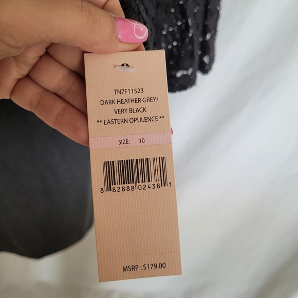 NWT Nanette Lepore Charcoal Zip Dress - Picture 6 of 7